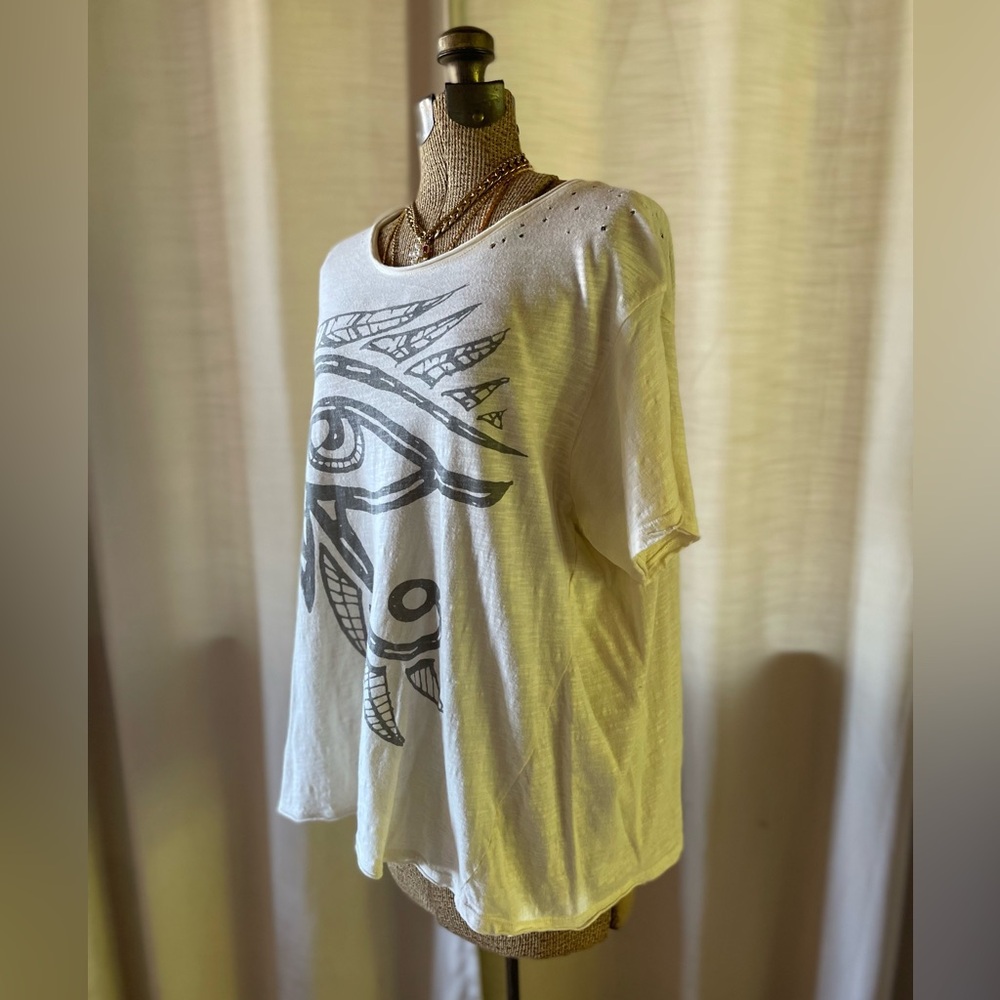 Magnolia Pearl | Eye Of Ra Tee | One Size - Picture 5 of 16